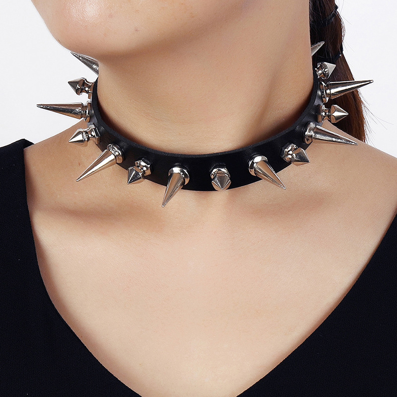 Goth Punk Spike Choker - Kalung Choker paku keling panjang Punk