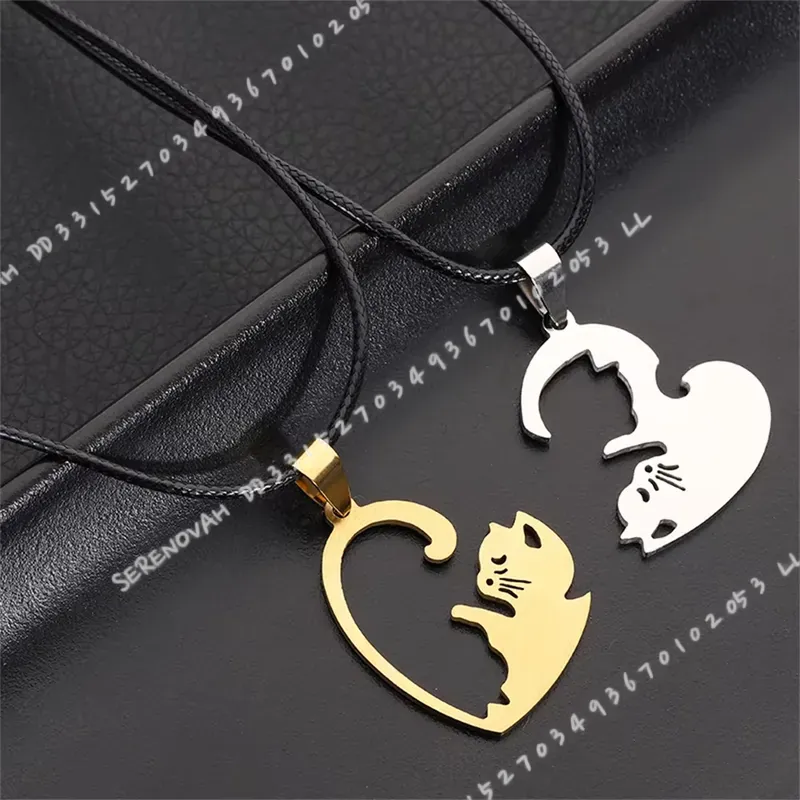 Magnetic Couple Matching Necklaces - 1 Pasang Gantungan Kunci Kucing Kartun