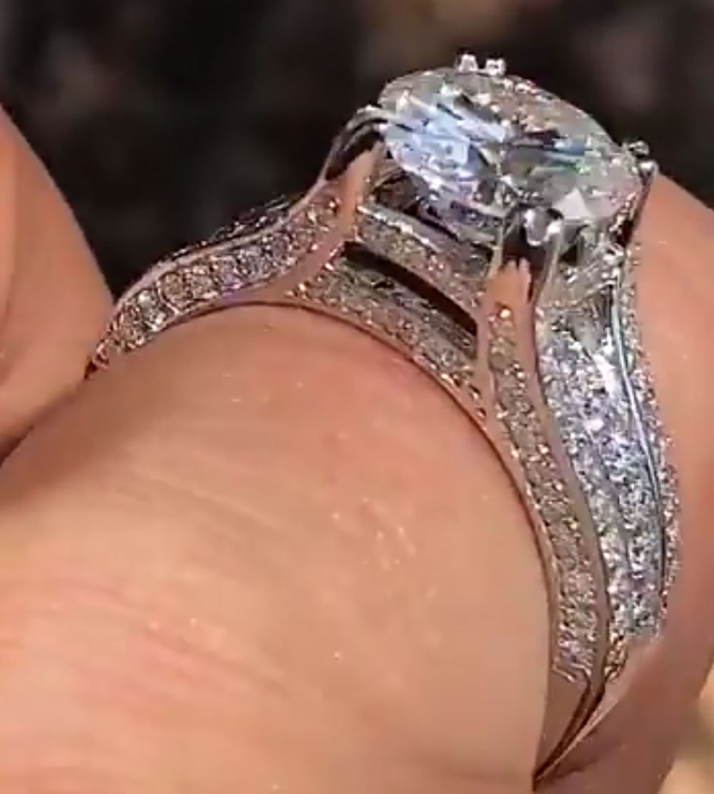Cincin Pernikahan/Ulang Tahun/ - Moissanite Engagement Ring 1 Carat ulasan dan harga