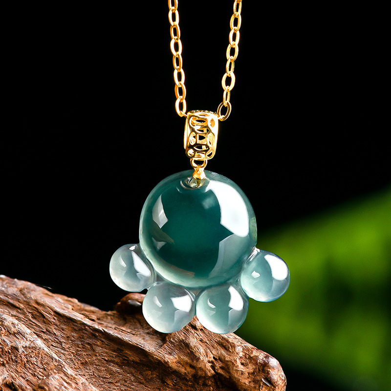 Kalung Liontin Cakar Kucing Gi - Necklaces ulasan dan harga