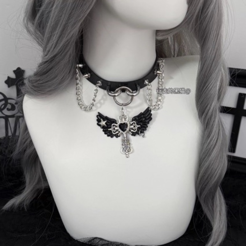 Kalung Rantai Sweater dengan L - Layered Pendant Necklace Aesthetic ulasan dan harga