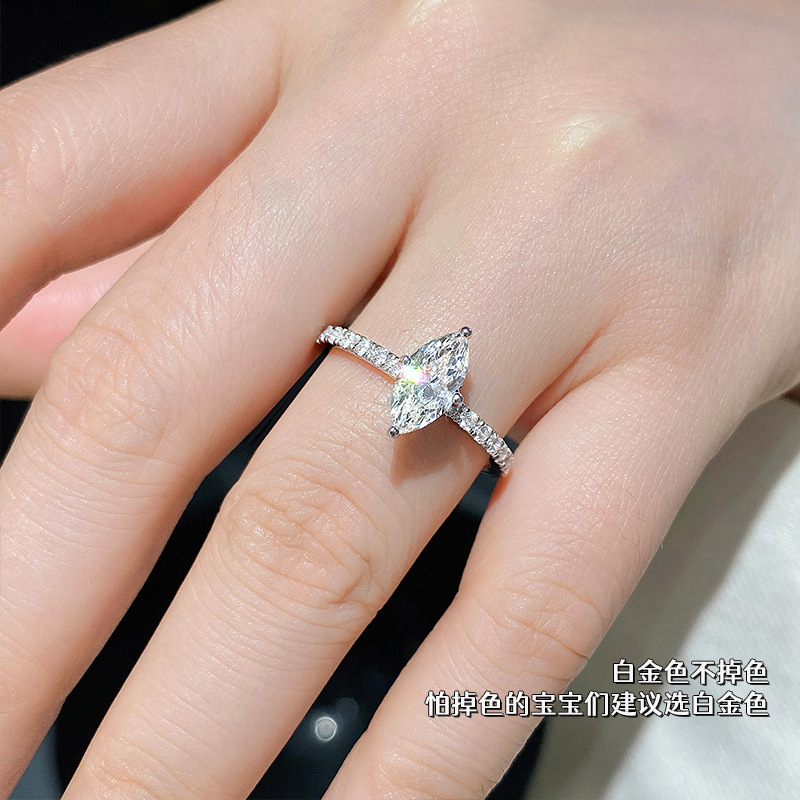 Cincin Pernikahan mewah asli 1 - Moissanite Engagement Ring 1 Carat ulasan dan harga